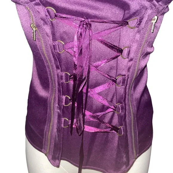 Charlotte Russe new corset - Picture 5 of 6